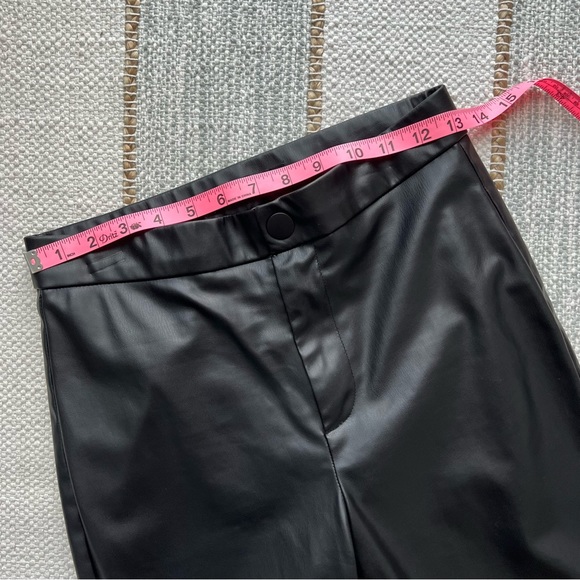 Zara Black Faux Leather Ankle Zip Slim Leg High Rise Pants Women’s Size Medium - Picture 4 of 8